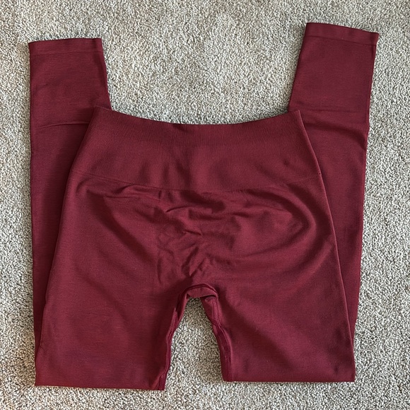 Alphalete amplify leggings - Picture 2 of 3